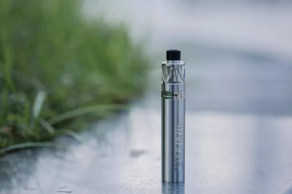 E-cig: una delle invenzioni più acclamate degli ultimi vent’anni