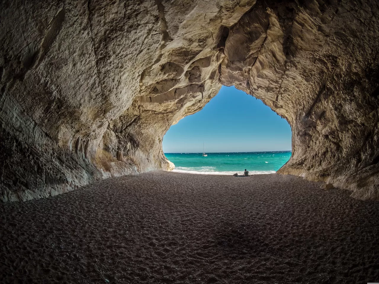 Come raggiungere la Sardegna con la nave